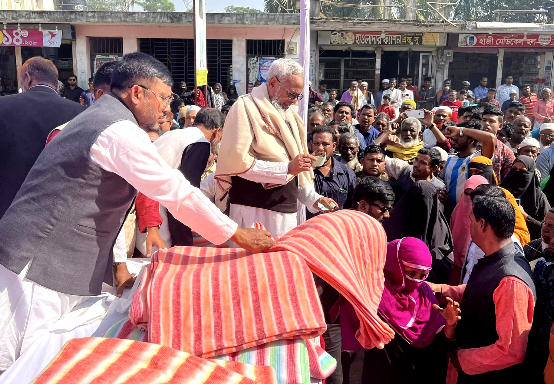 শেখ হাসিনার নেতৃত্বে এখন আমরা স্মার্ট বাংলাদেশ গড়ে তুলব- এমপি শাওন
