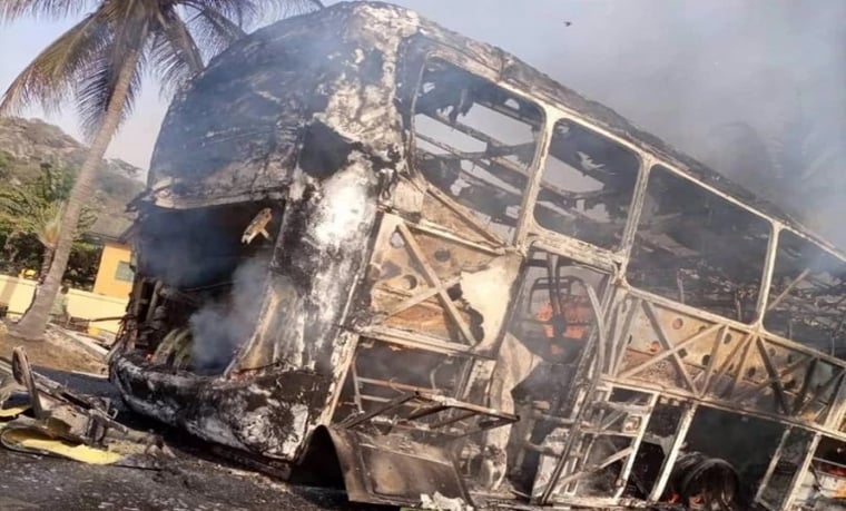 আফ্রিকার বেনিনে বাস ও ট্রাকের সংঘর্ষে ২২ নিহত