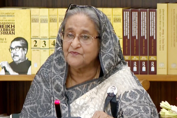 শেখ হাসিনার বিরুদ্ধে আন্তর্জাতিক অপরাধ ট্রাইব্যুনালে গণহত্যার মামলা