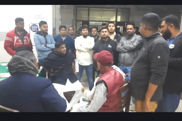 টাঙ্গাইলে সংঘর্ষে নৌকা প্রতীকের তিনজন আহত