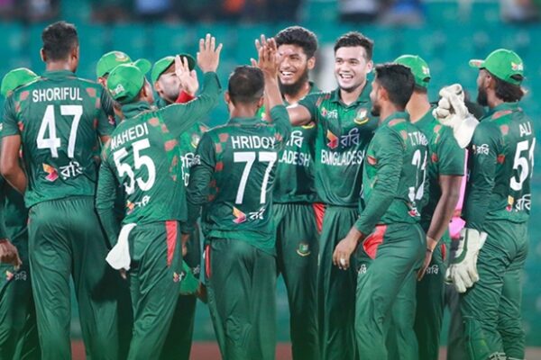 তাসকিনকে সহ-অধিনায়ক করে টি-টোয়েন্টি বিশ্বকাপের দল ঘোষণা