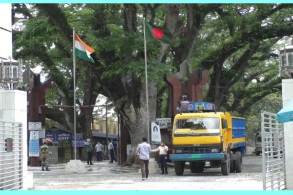 বাংলাদেশি পর্যটকদের ৩ দিন ভারত ভ্রমণে নিষেধাজ্ঞা