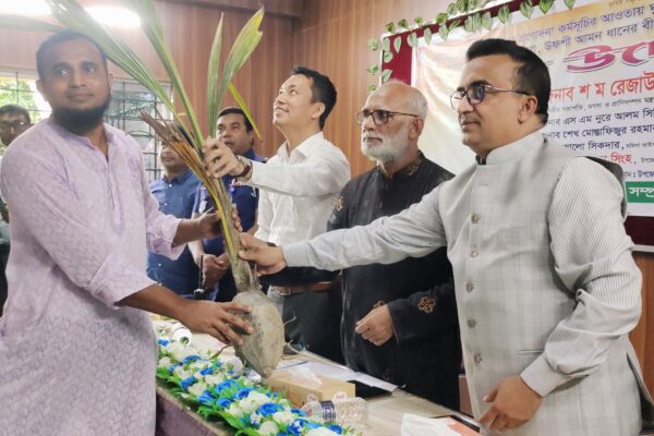 শেখ হাসিনার সময় দেশের ক্রিড়া অঙ্গন প্রসারিত হয়-শ.ম রেজাউল করিম