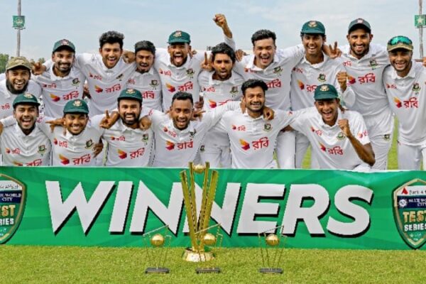 টেস্টে পাকিস্তানকে ‘বাংলাওয়াশ’ করল টাইগাররা