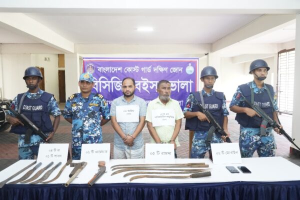 ভোলায় আগ্নেয়াস্ত্রসহ ইউপি চেয়ারম্যান ও তার ছেলে আটক