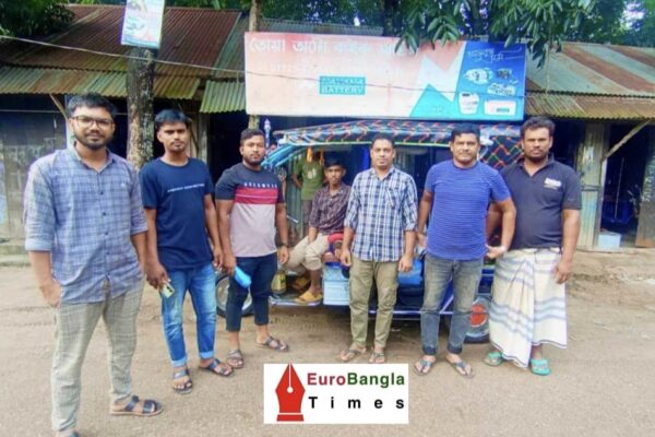 কুমিল্লার হোমনা উপজেলায় ক্যান্সারে আক্রান্ত রোগীর চিকিৎসা সহায়তায় পরিবারে অটোগাড়ি প্রদান