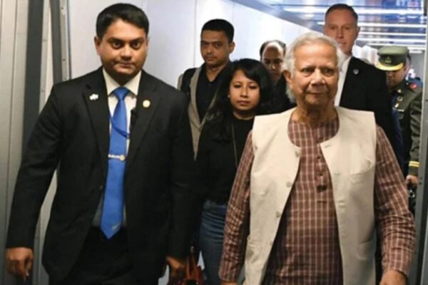 আজারবাইজান থেকে দেশে ফিরলেন প্রধান উপদেষ্টা