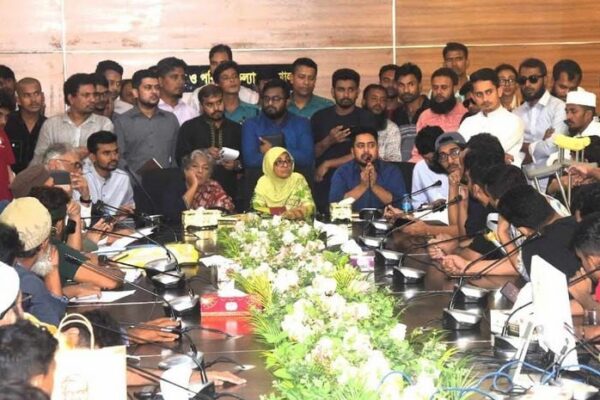 আজীবন বিনামূল্যে চিকিৎসাসেবা পাবেন গণঅভ্যুত্থানে আহতরা