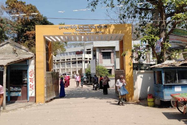 হাসপাতালের ‘সর্বাঙ্গে ব্যাথা’
