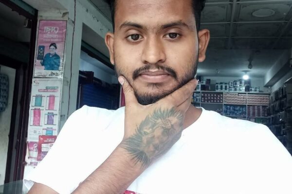 ঝালকাঠিতে ব্যবসায়ীকে কুপিয়ে হত্যা