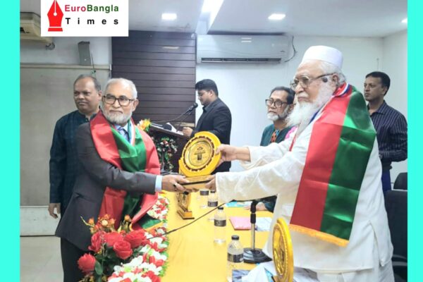ইউরো বাংলা টাইমস এর এডিটর ইন চীফ মাতৃভাষা পদকে ভূষিত