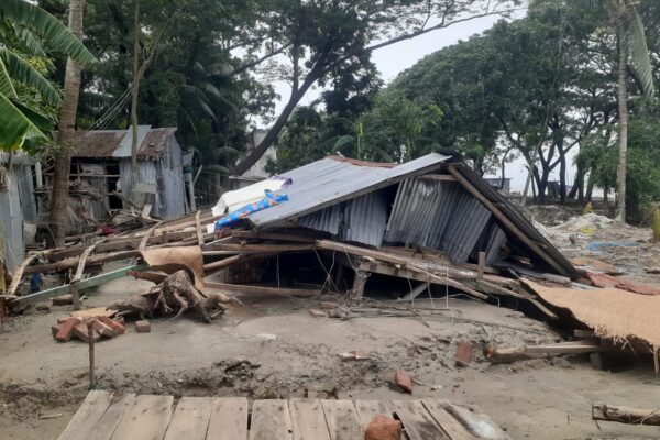 নিম্নচাপের প্রভাবে চরফ্যাশনে ১০ কোটির টাকার ক্ষতি