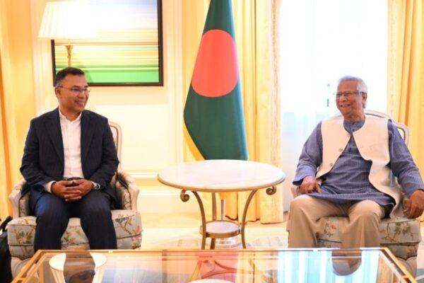 লন্ডনে ড. ইউনূসের সঙ্গে তারেক রহমানের ‘ওয়ান টু ওয়ান’ বৈঠক