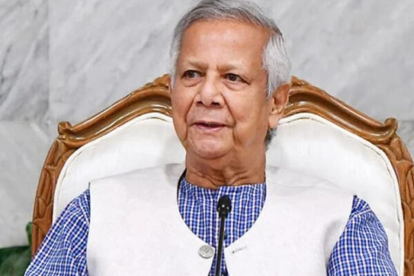 প্রধান উপদেষ্টাকে সম্মানসূচক ডক্টরেট ডিগ্রি প্রদান করবে ইউকেএম